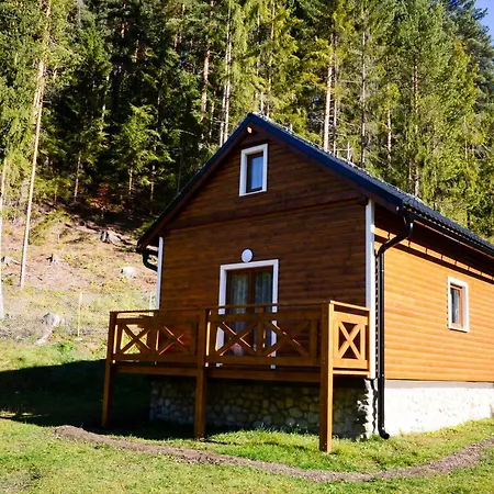 Lopusna Dolina Chaty * Lučivná